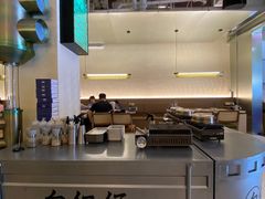 -白仁仔· 活烤海鲜 宵夜(豫园店)