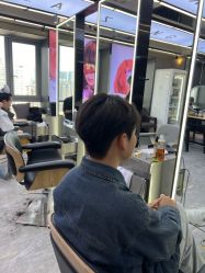 -藤野造型烫发染发