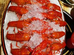 -虾弄弄海派小龙虾·牛羊蝎子火锅