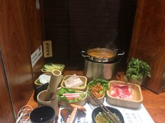 -独食火锅·半米屋台(直营总店)