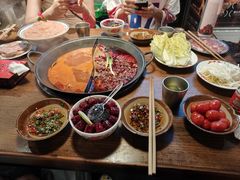 -萍姐火锅·公路夜市(武汉首店)