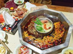 -渝宗老灶火锅(时代天街店)