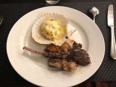 -圣丰索菲特·2 On 988 Café 自助餐厅