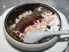 -姚姚酸菜鱼·金戈戈香港豉油鸡(喜荟城联名店)