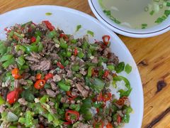 -巍山𤆵肉饵丝