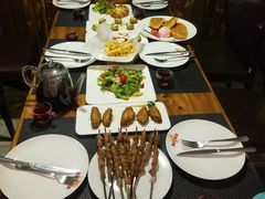 -百好乐宠物友好餐厅(朝外大街店)