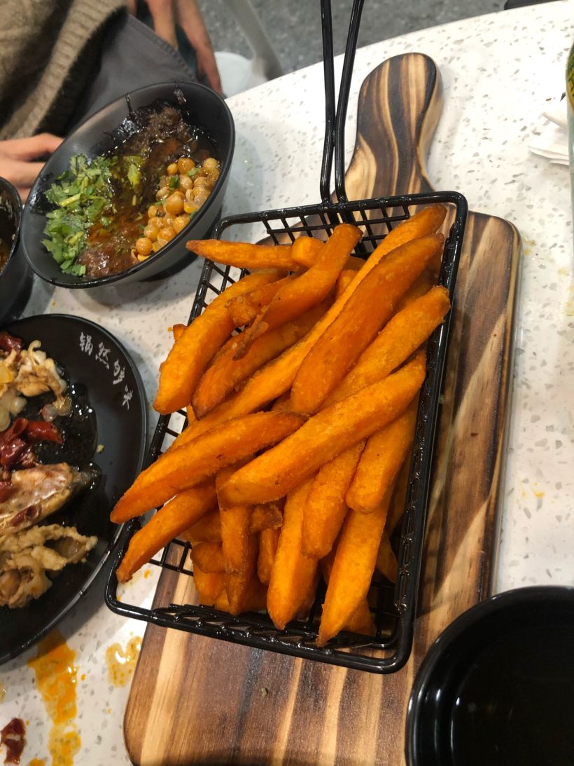 锅然够味美蛙鱼头火锅,果然很够味!