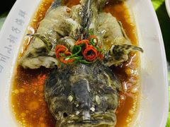 -四川小胡子海鲜(丁村万人海鲜广场店)