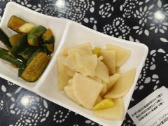 -八两八金·莱芜特色炒鸡(市南漳浦路店)