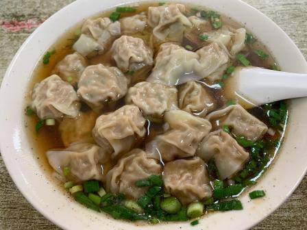 庄桥馄饨(海光店)-"无意间搜罗到的饮食店,大冬天一碗馄饨下去.