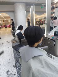 -苏豪路易士·嘉玛发廊