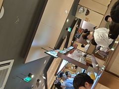 -海底捞火锅(宝龙广场夜宵主题店)