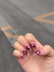 -丽心自助美甲美睫