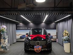 -上海星瀚奔驰4S店(红柳路店)