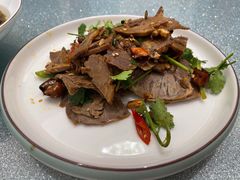 农家拌牛肉-松沪名灶·豆浆鱼头·新上海菜(飞航吾悦广场店)