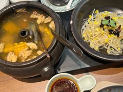 -云海肴·汽锅鸡·云南代表菜(天山百盛优客店)