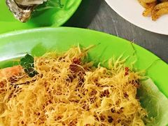 -明记烧鱼美味店