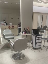 -Mentor Hair Salon