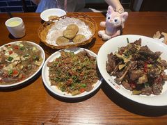 -唐师傅湘西名菜馆(武陵路店)
