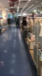 -爱婴室(上海浦建路店)