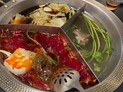 -廖掌柜·重庆鲜货火锅(上海首店)