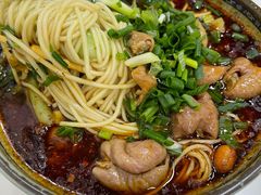 肥肠面-胥佳烧鸡公牛肉面馆