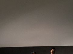 -华臣影城