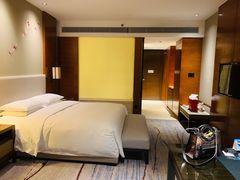 -广州汇华希尔顿逸林酒店