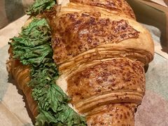 -星巴克(汾阳路店)