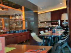 -岷山饭店-芝芝自助餐厅