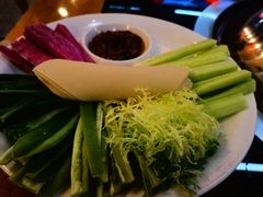 -炖四方东北铁锅炖·烧烤小龙虾(中豪国际店)