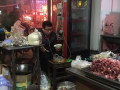 -小王烧烤(毓龙路店)