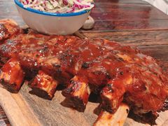 -Ribs & Burgers The Rocks