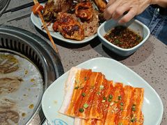-金滏山烤肉·海鲜·火锅自助餐厅(襄阳万达店)