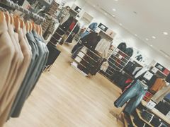 -优衣库(重庆万象城店)