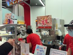 -DQ·蛋糕·冰淇淋(五棵松万达店)