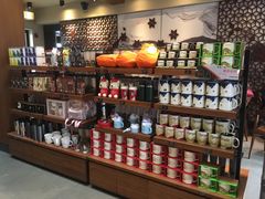 零售区-星巴克臻选(成都宽窄巷子店)