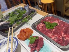 -王奋斗贵州酸汤牛肉火锅