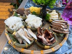 -慢丽江·云南野生菌土鸡锅(西山店)