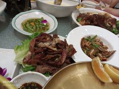 -松沪名灶·豆浆鱼头·新上海菜(飞航吾悦广场店)