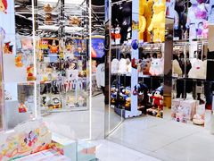 -泡泡玛特POPMART(侨福芳草地店)