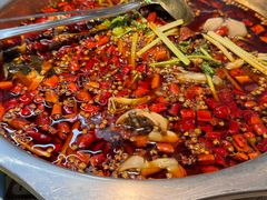 -何师傅美蛙鱼头(汉街店)