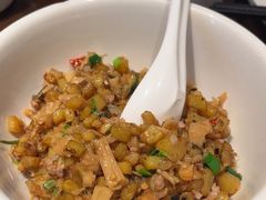-味上湘菜馆(岳麓山店)