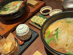 -银米·云南传统过桥米线(双廊黑金冠店)