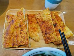 -伊京轩兰州牛肉面(闹市口店)