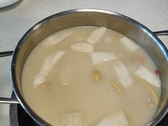 -煲王粤菜餐厅(中侨中心店)