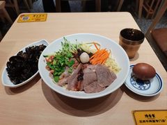 -陳香貴·蘭州牛肉面(月星环球港店)