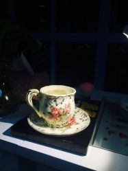 -EMILY艾枚莉美甲美睫·美颜·现磨咖啡