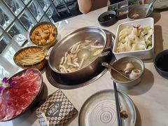 -喃喃椰·糟粕醋·椰子鸡火锅(七堡花园店)