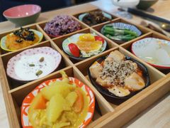 -轻蔬不用等·素食(江苏路店)